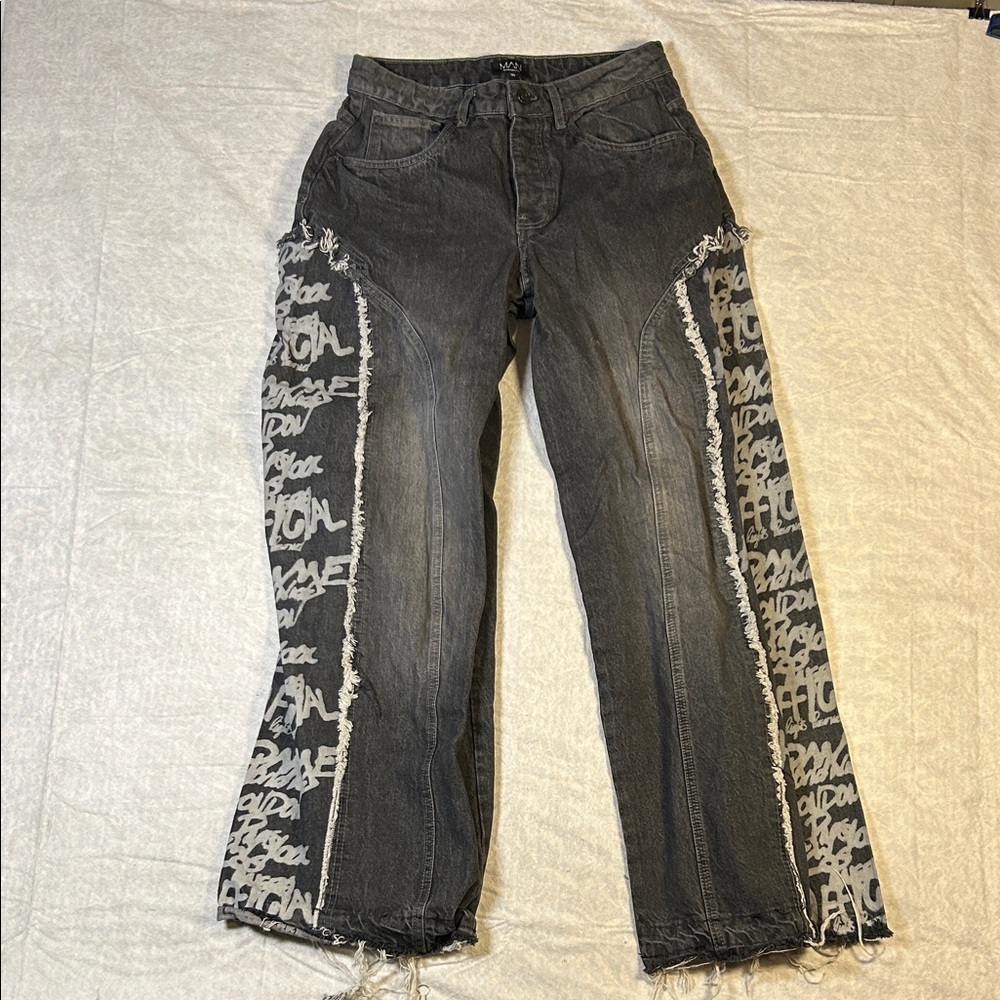 boohooMAN Mens 30 Washed Black Graffiti Side Panel Frayed‎ Straight Leg Jeans
